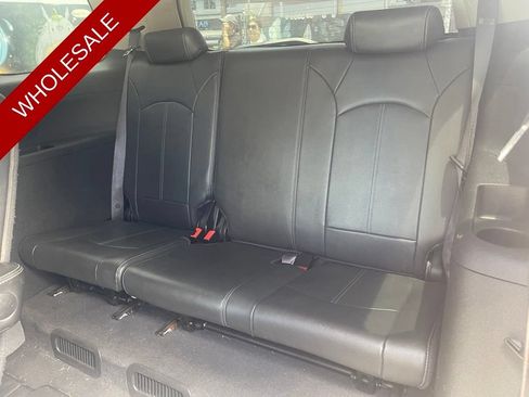 Used 2013 GMC Acadia SLT FWD image 8