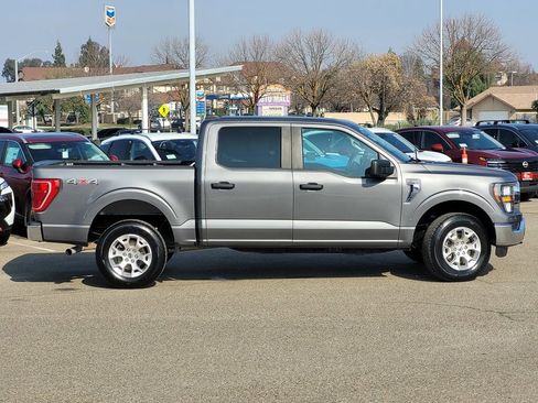 Used 2023 Ford F150 XLT image 4