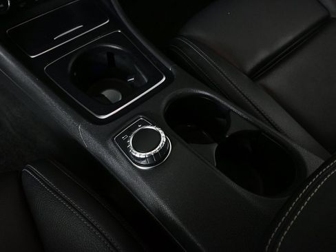 Used 2019 Mercedes-Benz CLA 250 image 15