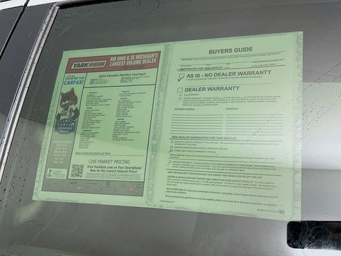 Certified 2024 Chrysler Pacifica Touring-L image 15