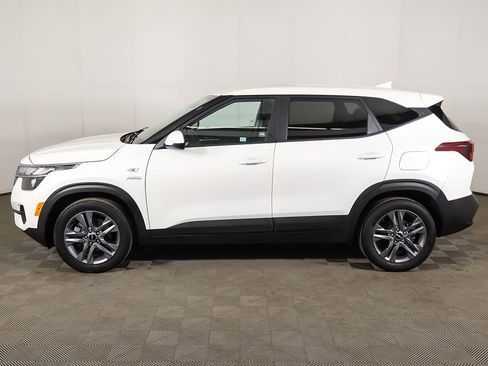Used 2019 Hyundai Tucson SE w/ Cargo Package image 15