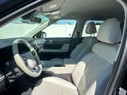 Used 2026 Hyundai Santa Fe SEL AWD/4WD image 42