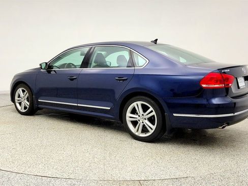 Used 2015 Volkswagen Passat TDI SEL Premium image 7