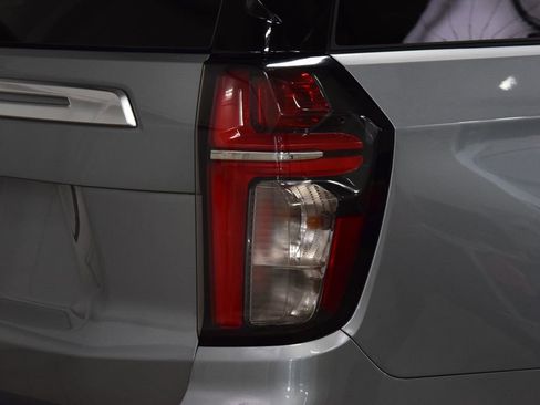 Used 2024 Chevrolet Tahoe High Country AWD/4WD image 19