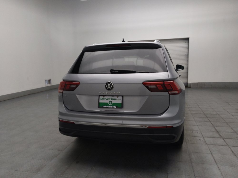 Used 2024 Volkswagen Tiguan SE FWD image 7