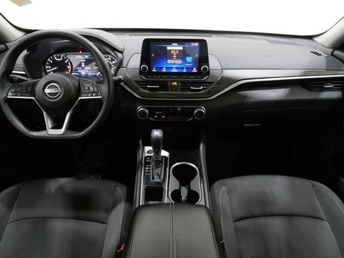 Used 2023 Nissan Altima 2.5 SV image 10