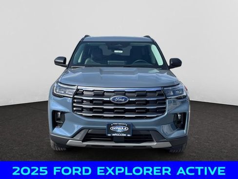 New 2025 Ford Explorer Active w/ Active Comfort Package image 8