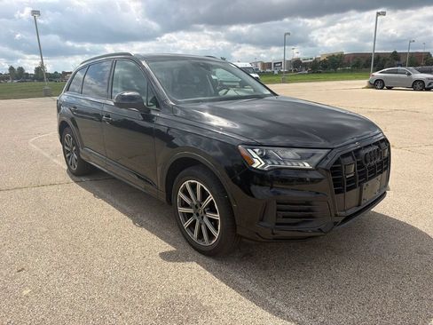 Used 2023 Audi Q7 2.0T Premium Plus w/ Premium Plus Package AWD/4WD image 3