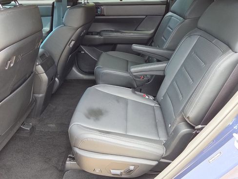 Used 2025 Hyundai Santa Fe Calligraphy AWD/4WD image 12