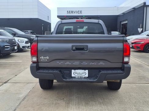 Used 2021 Toyota Tacoma SR AWD/4WD image 6