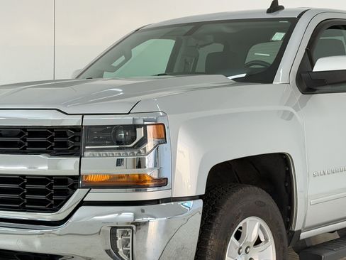 Used 2017 Chevrolet Silverado 1500 LT w/ All Star Edition AWD/4WD image 25