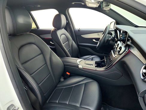 Certified 2021 Mercedes-Benz GLC 300 4MATIC image 24