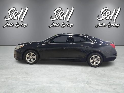 Used 2015 Chevrolet Malibu LT FWD image 11