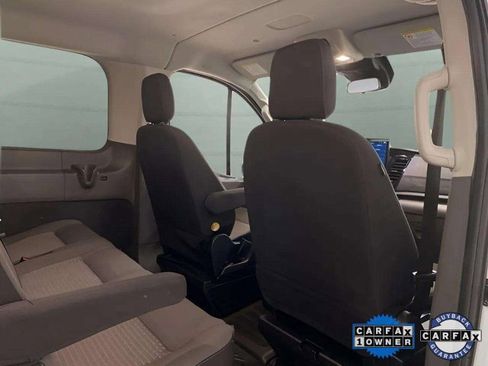 Used 2023 Ford Transit 350 XLT image 18