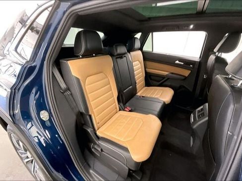 Used 2023 Volkswagen Atlas Cross Sport SEL Premium R-Line AWD/4WD image 19