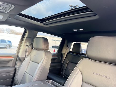New 2026 GMC Sierra 1500 Denali w/ Denali Reserve Package image 21
