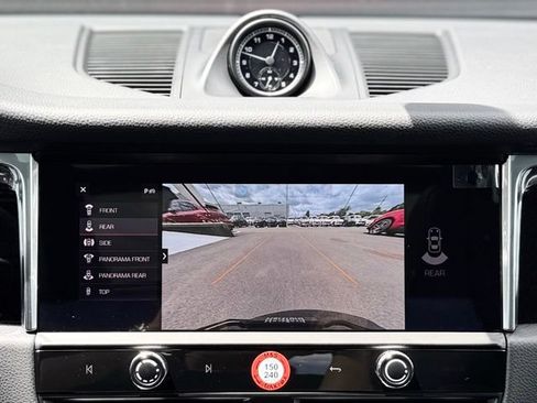 New 2026 Porsche Macan AWD/4WD image 28