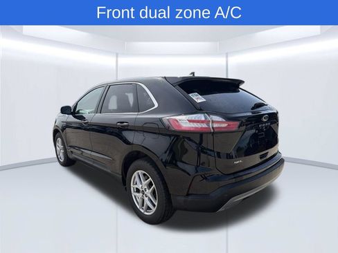 Used 2024 Ford Edge SEL w/ Convenience Package AWD/4WD image 5