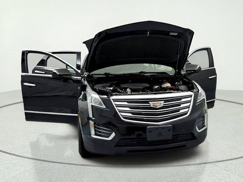 Used 2019 Cadillac XT5 Luxury AWD/4WD image 15
