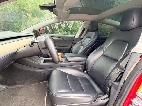 Used 2022 Tesla Model 3 Long Range AWD/4WD image 9