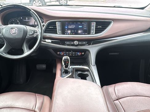 Used 2020 Buick Enclave Avenir w/ Avenir Technology Package image 18