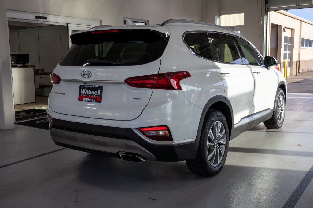 Used 2019 Hyundai Santa Fe AWD w/ Cargo Package image 7