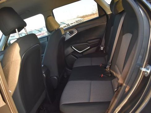 Certified 2023 Kia Soul LX w/ LX Technology Package image 16