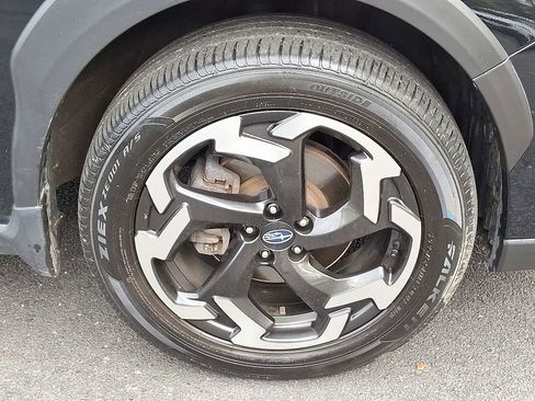 Used 2022 Subaru Crosstrek 2.5i Limited w/ Moonroof Package 2 image 8