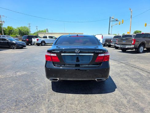 Used 2008 Lexus LS 460 RWD image 31