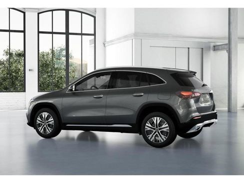 New 2026 Mercedes-Benz GLA 250 4MATIC image 31