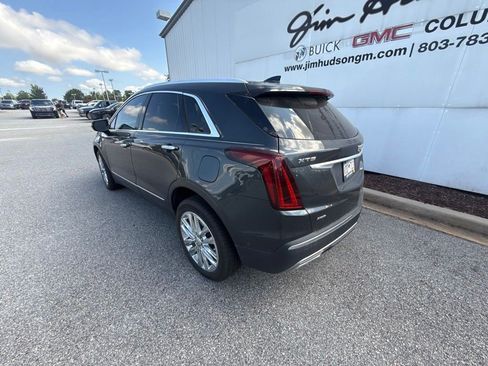 Certified 2022 Cadillac XT5 Premium Luxury w/ Platinum Package AWD/4WD image 3