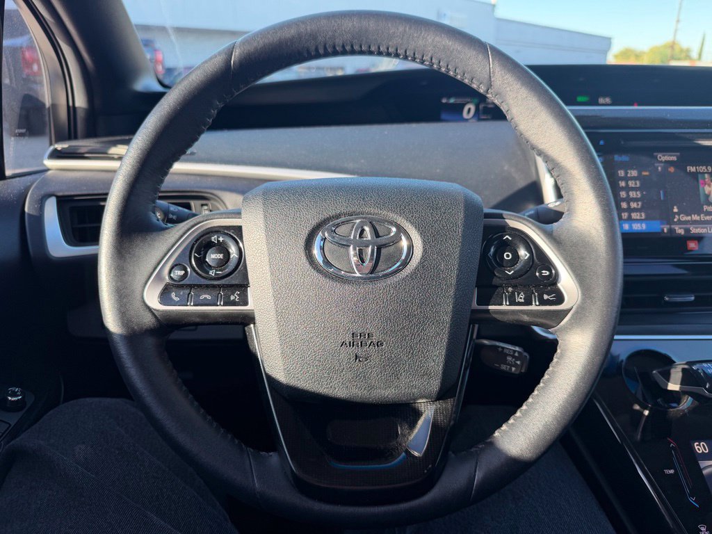 Used 2016 Toyota Mirai FWD image 6