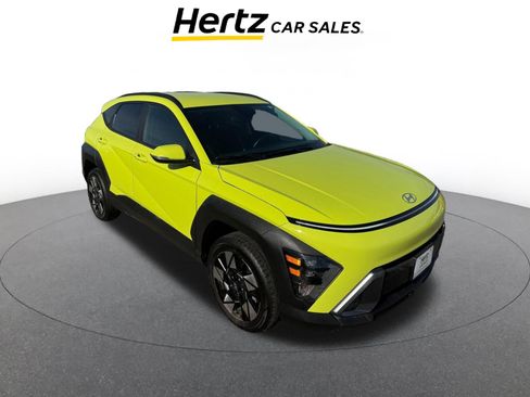 Used 2025 Hyundai Kona SEL image 1