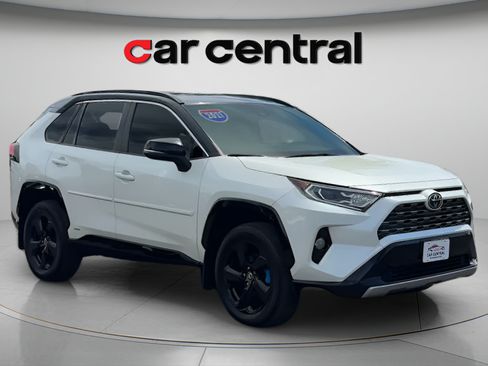Used 2021 Toyota RAV4 XSE w/ Protection Package (TMS) AWD/4WD image 7