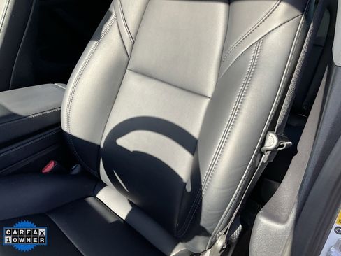 Used 2023 Tesla Model 3 Standard Range image 17