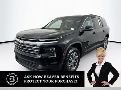 Used 2025 Chevrolet Traverse LT w/ Driver Confidence Package