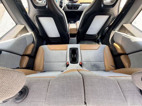 Used 2014 BMW i3 RWD image 16