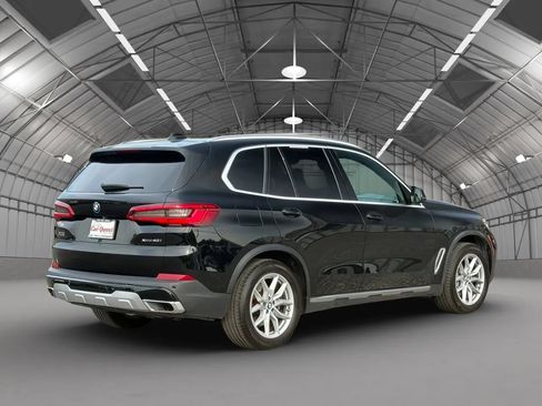 Used 2019 BMW X5 xDrive40i w/ Convenience Package AWD/4WD image 7