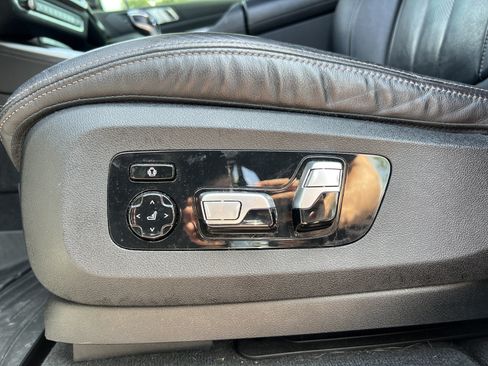 Used 2021 BMW X5 xDrive40i w/ M Sport Package AWD/4WD image 38