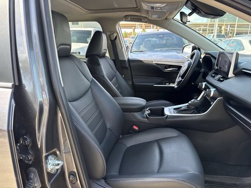 Used 2024 Toyota RAV4 XLE Premium FWD image 29