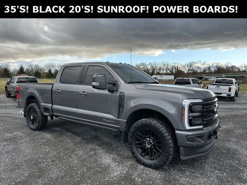 Used 2025 Ford F250 Platinum image 1