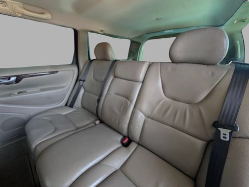 Used 2006 Volvo XC70 Ocean Race Edition AWD/4WD image 25