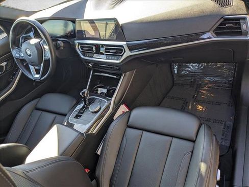 Used 2022 BMW 330i xDrive Sedan w/ Premium Package 2 image 27