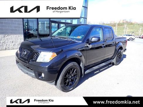 Used 2020 Nissan Frontier SV w/ Midnight Edition Floor Mats image 1