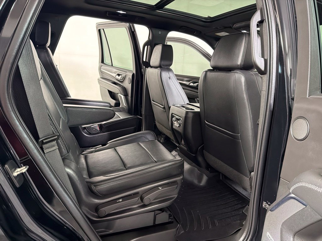 Used 2022 GMC Yukon Denali AWD/4WD image 23