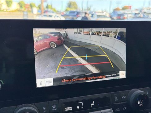 Used 2024 Toyota Grand Highlander AWD Hybrid image 39