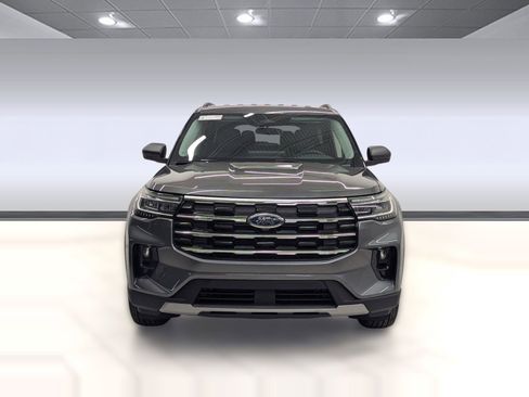 New 2026 Ford Explorer Active w/ Active Comfort Package AWD/4WD image 5