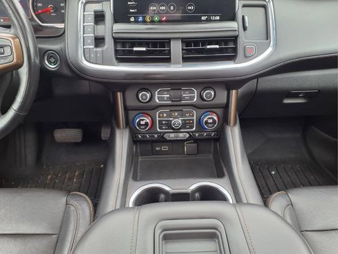 Certified 2021 Chevrolet Suburban High Country AWD/4WD image 11