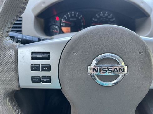 Used 2016 Nissan Frontier SV w/ SV Value Truck Package AWD/4WD image 23