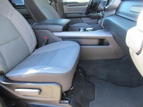 Used 2021 RAM 1500 Big Horn w/ Trailer Tow Group image 11